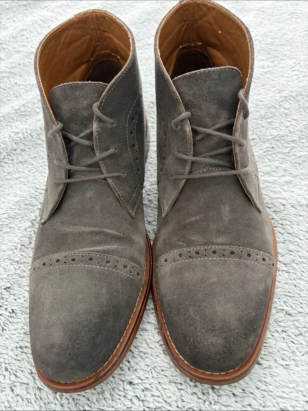 G.H. Bass & Co. Gray Suede Chukka Boots